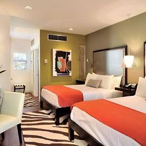 Queen Room Two Queen Beds